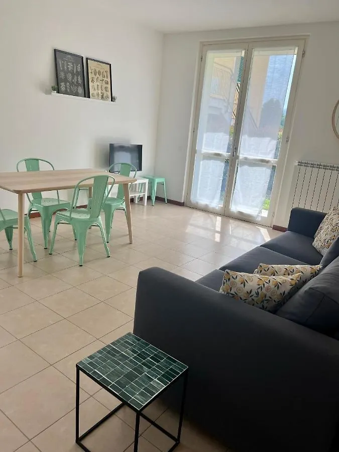 Giardino E Piscina Apartment Μπελάτζιο 0*,  Ιταλία